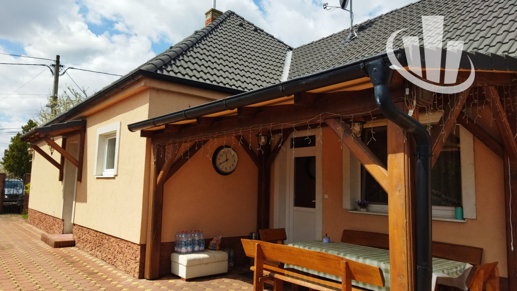 Predáme 4izb.RD v obci Šoporňa