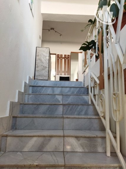 Predáme 7 izbový rodinný dom v obci Šoporňa,