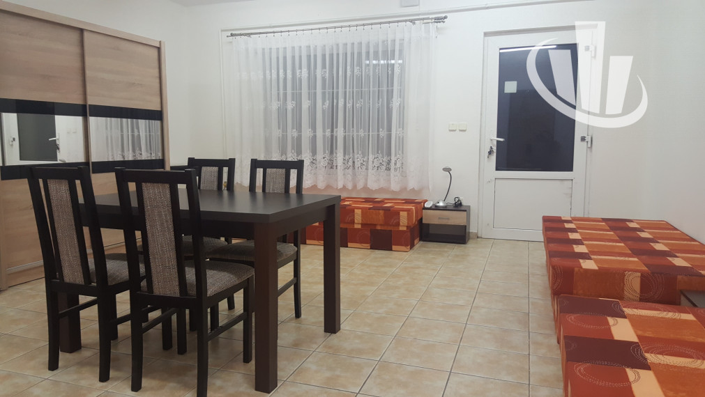 Prenájom ubytovania v obci Šoporňa