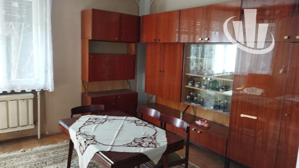 Predáme dvojgeneračný RD v obci Dlhá nad Váhom