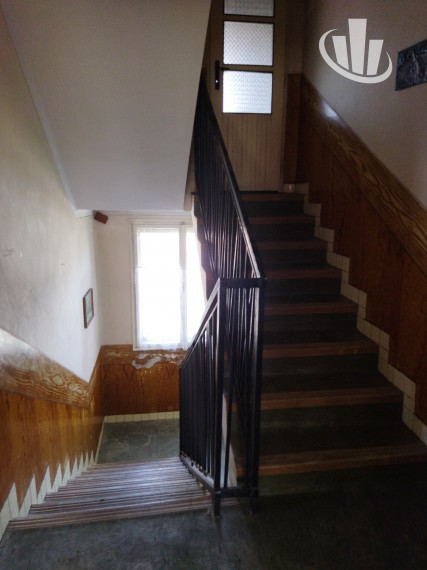 Predáme dvojgeneračný RD v obci Dlhá nad Váhom