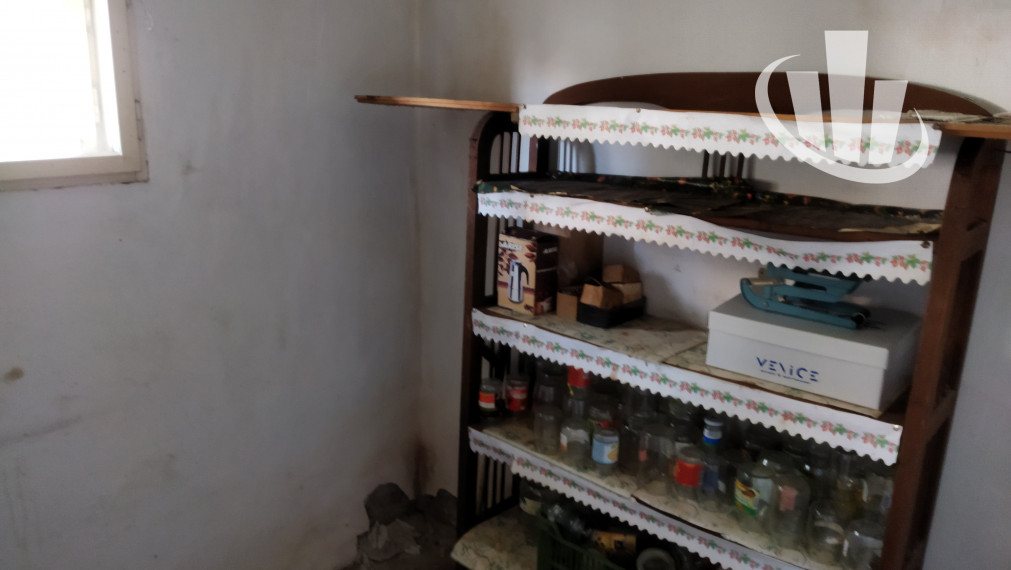 Predáme dvojgeneračný RD v obci Dlhá nad Váhom