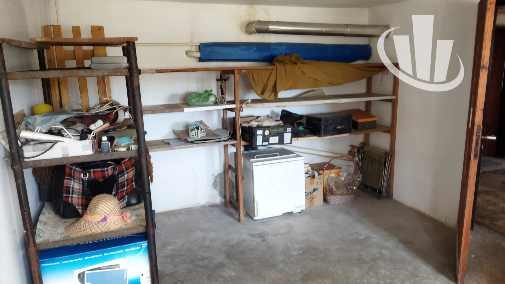 Predáme dvojgeneračný RD v obci Dlhá nad Váhom