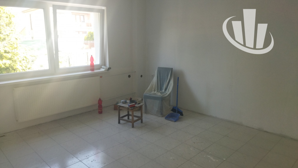 Výrazne znížená cena!Predáme dvojgeneračný rodinný dom