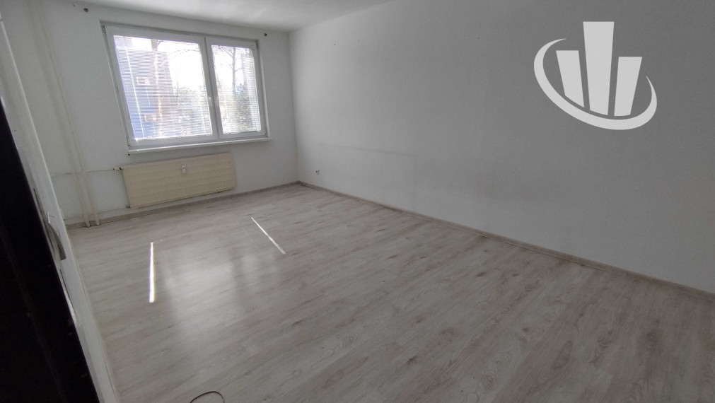 Predáme 3izbový byt v Topolčanoch