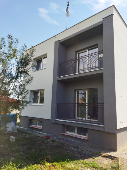 Výrazne znížená cena!Predáme dvojgeneračný rodinný dom