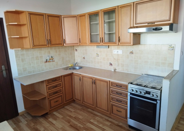 Predáme 3izbový byt v Topolčanoch