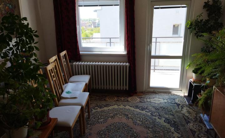 Predáme dvojgeneračný RD v obci Šoporňa - fotografia 4