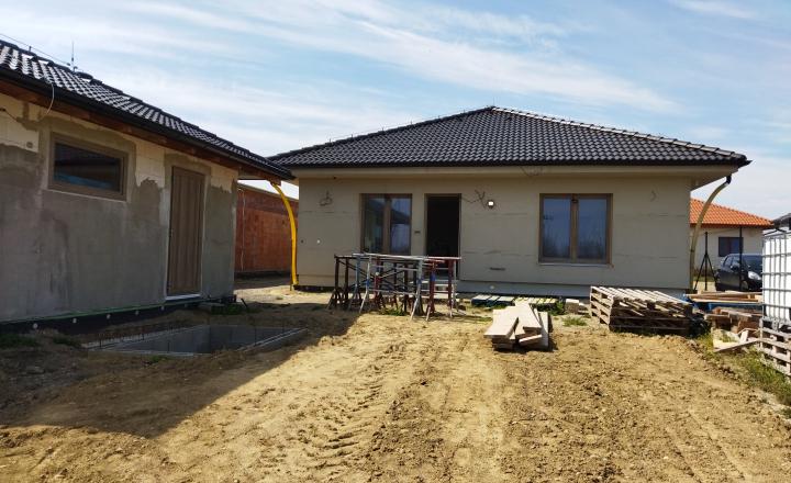 Predáme novostavbu 4izb.RD v obci Šoporňa - fotografia 17