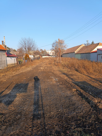 Predám stavebný pozemok obci Šoporňa - fotografia 4
