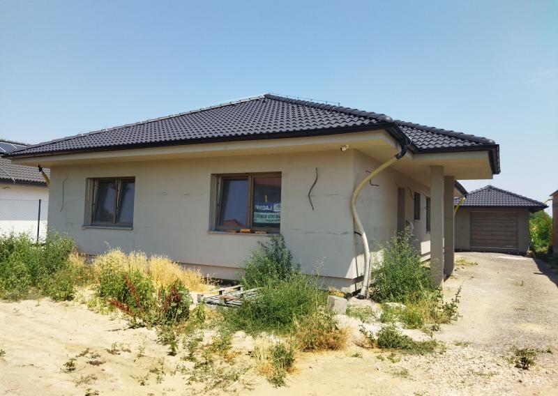Predáme novostavbu 4izb.RD v obci Šoporňa